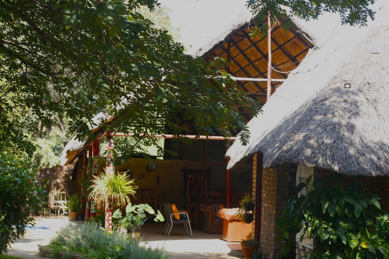 Mawuya Lodge Victoria Falls Exterior foto