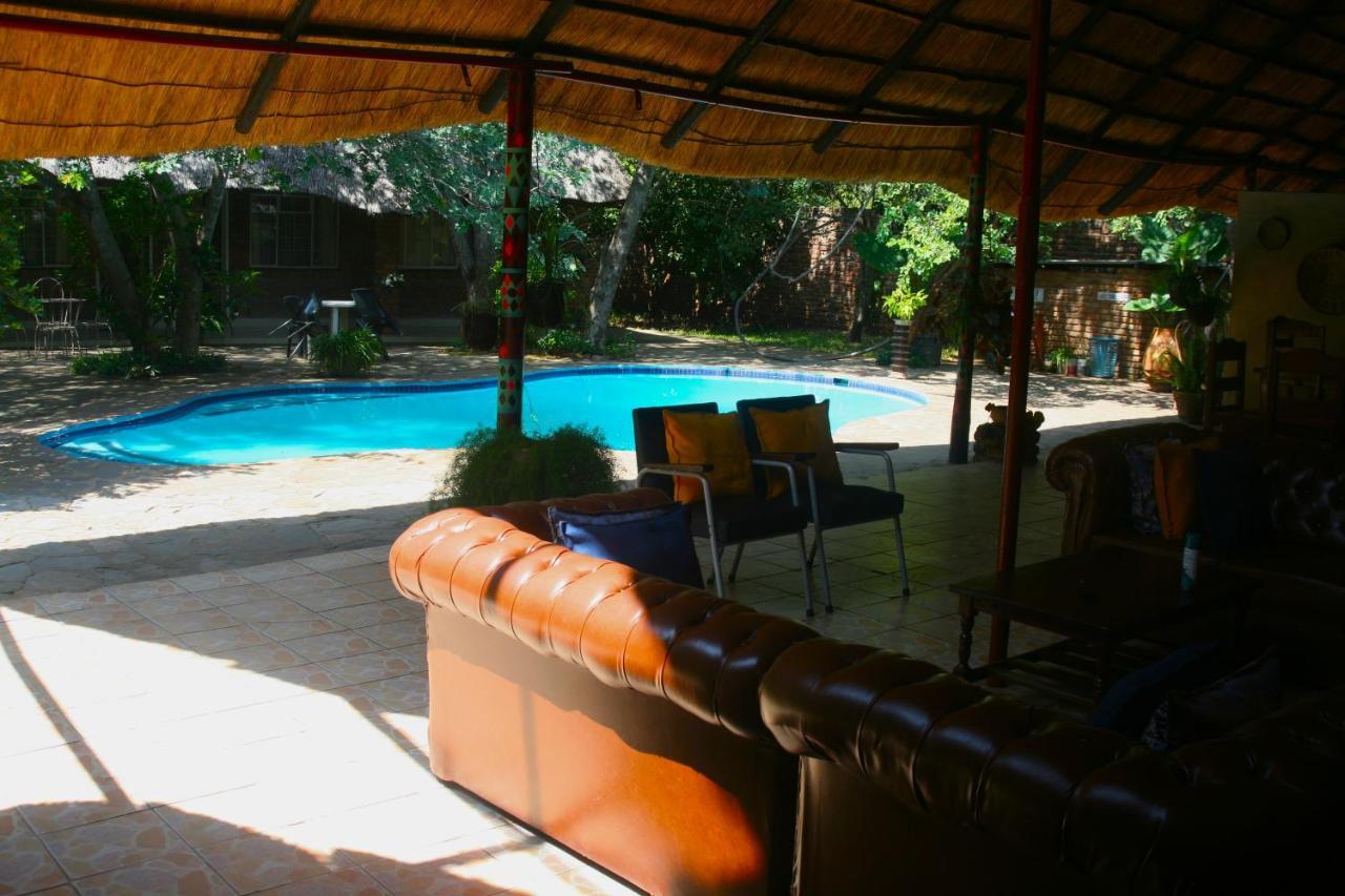 Mawuya Lodge Victoria Falls Exterior foto